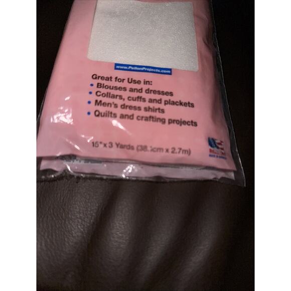 Pellon ULTRA LIGHT Fusible Interfacing 15"X 3 Yards PLF36 Made In USA New OPENED - Picture 4 of 7